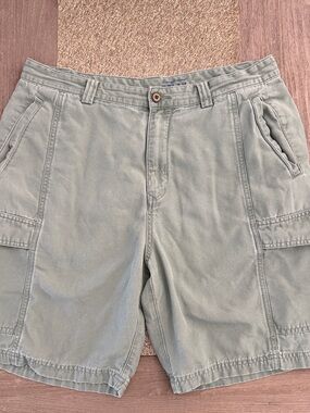 Tommy Bahama Relax Green Cargo Shorts